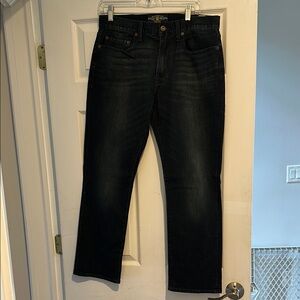 Lucky brand 121 heritage slim Straight Cut Jeans with Deep Indigo Hue